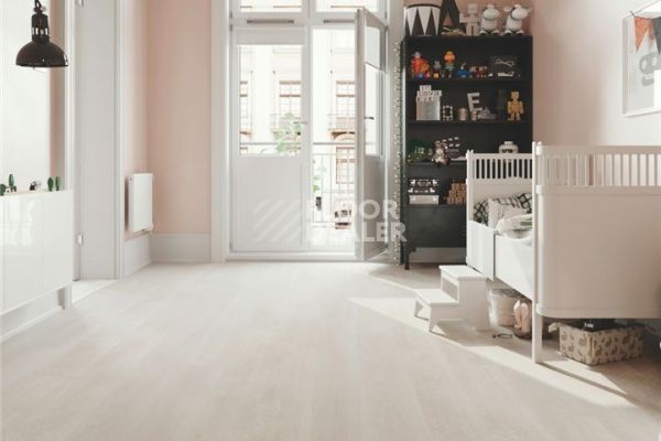 Ламинат Quick Step Perspective Hydro PER3831P   Дуб итальянский светло-серый пэтчворк фото 1 | FLOORDEALER